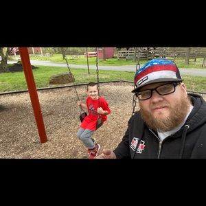 Meet your Posher, Michael